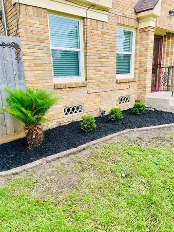 704 Sue Street Houston TX 77009