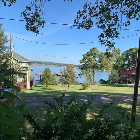 465 Dove Island Livingston TX 77351