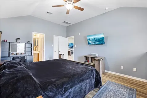 13184 Lake Breeze Lane Willis TX 77318