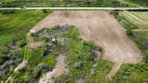 952 Marthas Vineyard Lane Gilchrist TX 77617