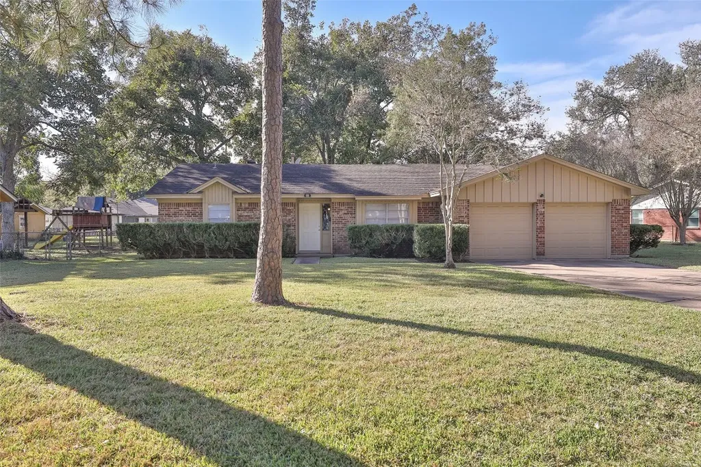 606 Venice Street Sugar Land TX 77478