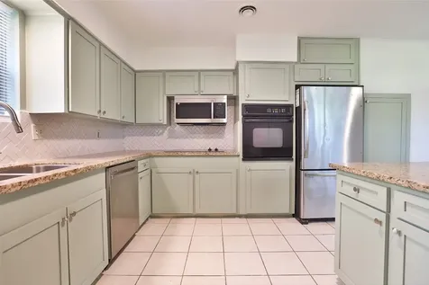 606 Venice Street Sugar Land TX 77478