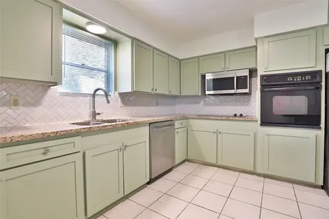 606 Venice Street Sugar Land TX 77478