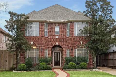 5107 Locust Street Bellaire TX 77401