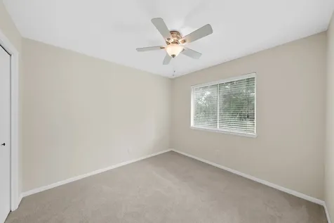 722 Regency Court Friendswood TX 77546