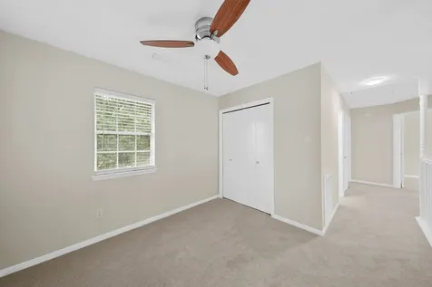722 Regency Court Friendswood TX 77546