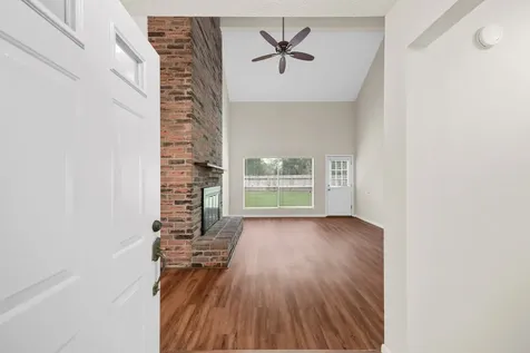 722 Regency Court Friendswood TX 77546