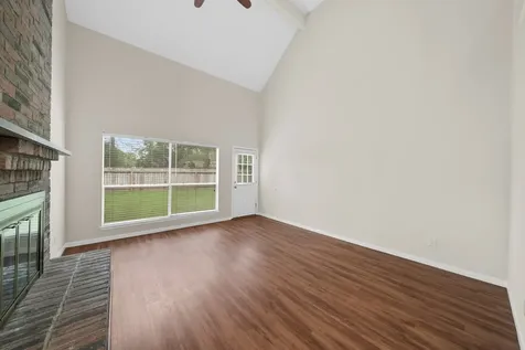 722 Regency Court Friendswood TX 77546