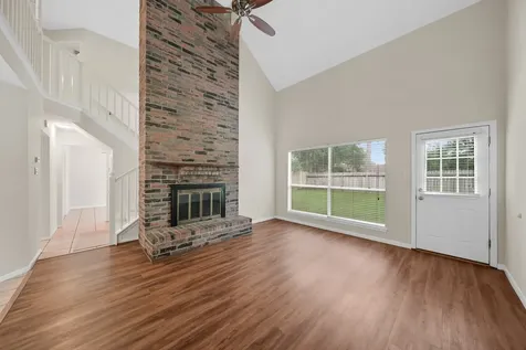 722 Regency Court Friendswood TX 77546