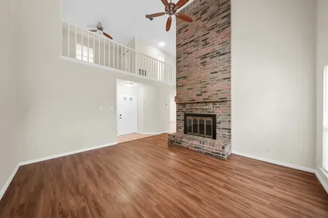 722 Regency Court Friendswood TX 77546