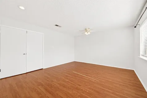 11677 Village Place Drive Houston TX 77077