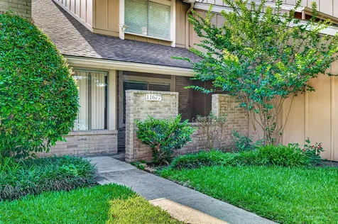 11677 Village Place Drive Houston TX 77077