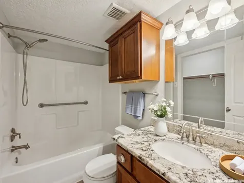 64 Hideaway Drive Friendswood TX 77546
