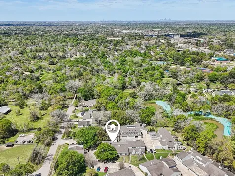 64 Hideaway Drive Friendswood TX 77546