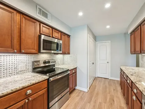 64 Hideaway Drive Friendswood TX 77546
