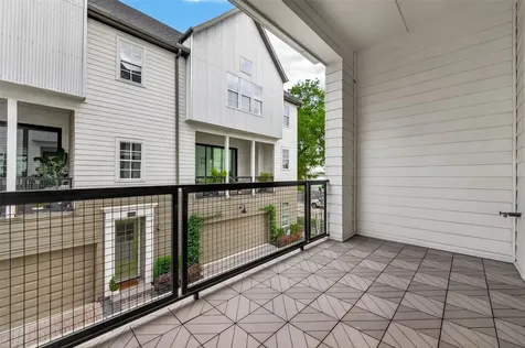 2218 Lou Ellen Lane C Houston TX 77018