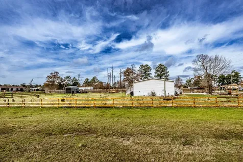 1 Jacob Street Huntsville TX 77320