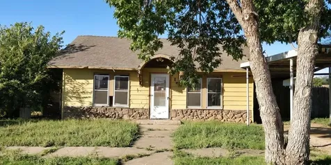 115 E Hallie Street Floydada TX 79235