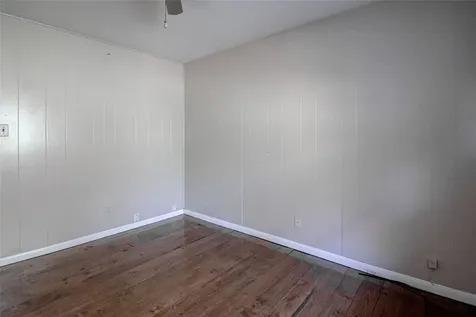 2018 Avenue L 1/2 3 Huntsville TX 77340