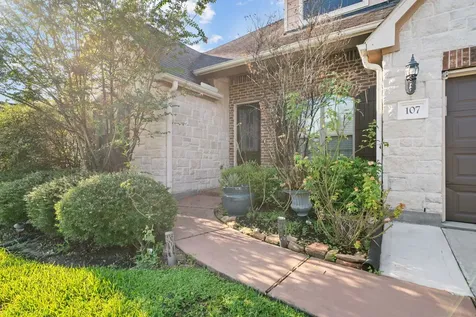 107 Bella Sole Shenandoah TX 77381