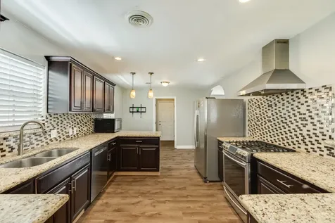 47 Adler Circle Galveston TX 77551