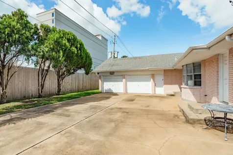 47 Adler Circle Galveston TX 77551