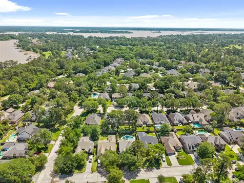 19410 Water Point Trail Kingwood TX 77346