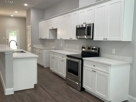 832 Elkhart Street C Houston TX 77091