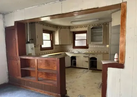 706 Pearson Street Natalia TX 78059