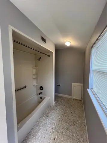 2015 Hamlin Valley Drive Houston TX 77090