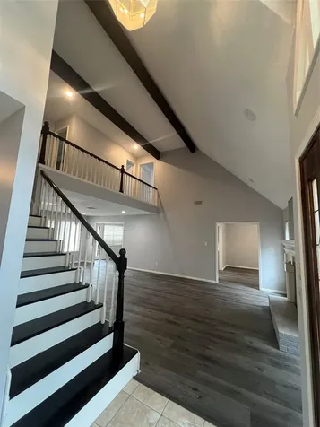 2015 Hamlin Valley Drive Houston TX 77090