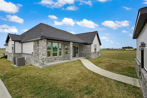 395 Brahman Trail Angleton TX 77515