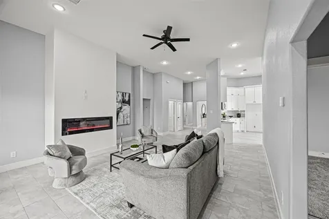 395 Brahman Trail Angleton TX 77515
