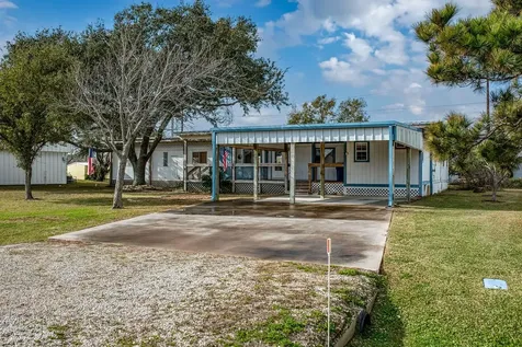 113 Sherry Street Port O Connor TX 77982