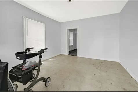 209 Frawley Street Houston TX 77009