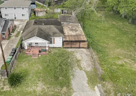 209 Frawley Street Houston TX 77009