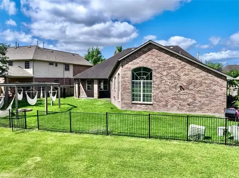 3403 E Cedar Hollow Drive Pearland TX 77584
