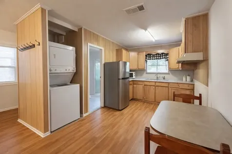 217 W Mulberry Avenue Wharton TX 77488
