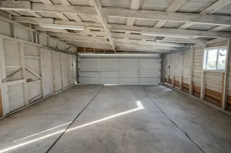 217 W Mulberry Avenue Wharton TX 77488