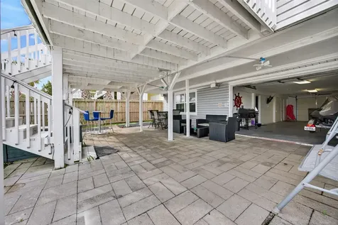 906 91st Street Galveston TX 77554