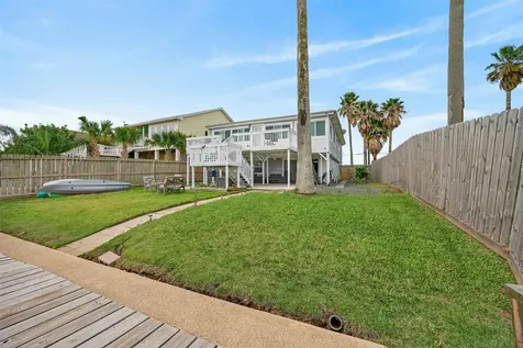 906 91st Street Galveston TX 77554