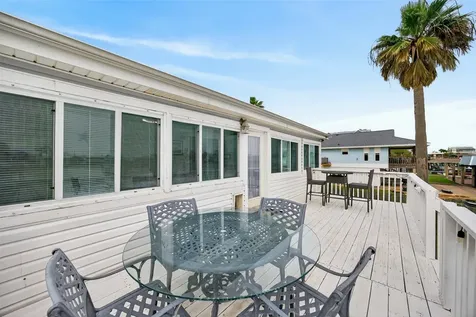 906 91st Street Galveston TX 77554