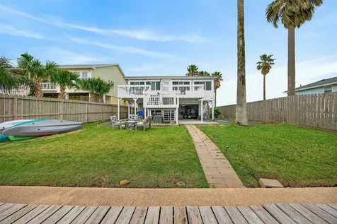906 91st Street Galveston TX 77554