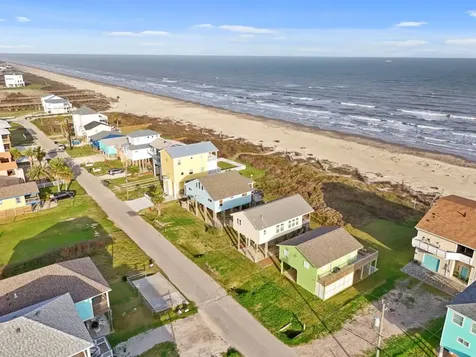 17515 Bristow Drive Galveston TX 77554