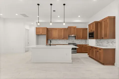 11914 Salty Bend Drive Mont Belvieu TX 77523