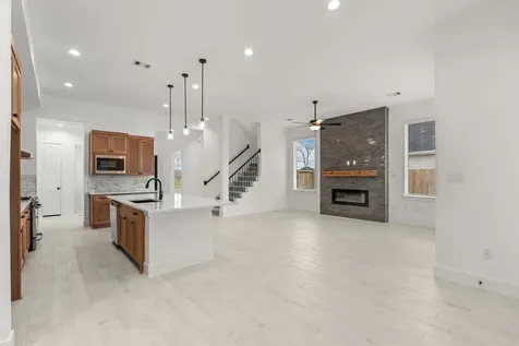 11914 Salty Bend Drive Mont Belvieu TX 77523