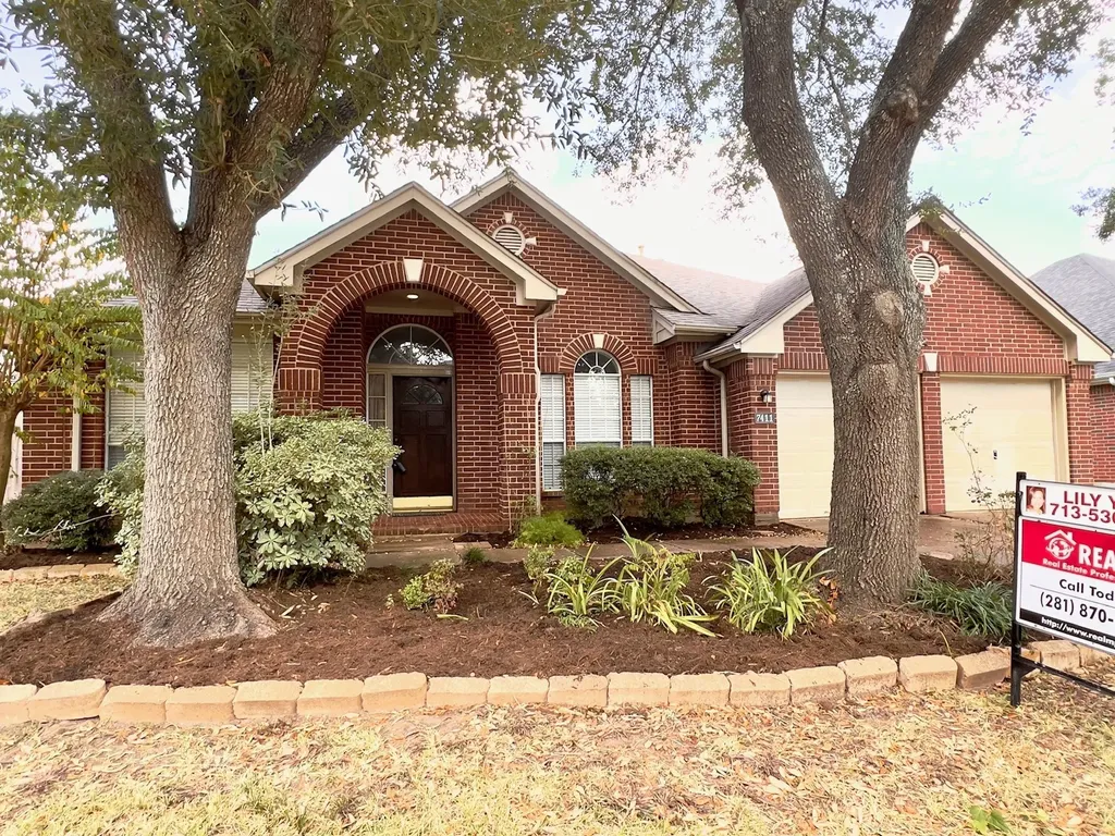 7411 Orchard Hills Lane Sugar Land TX 77479
