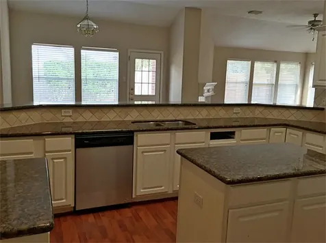 7411 Orchard Hills Lane Sugar Land TX 77479