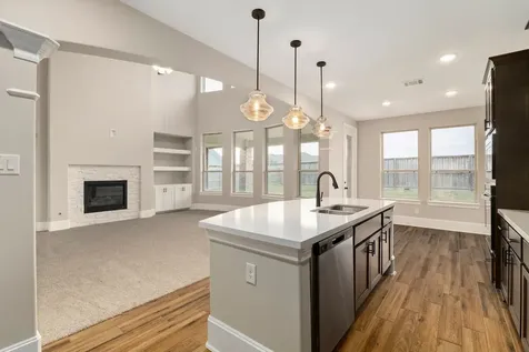 6014 Lake Bridge Lane Manvel TX 77578