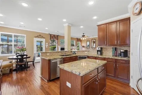 34 Watermint Place The Woodlands TX 77384